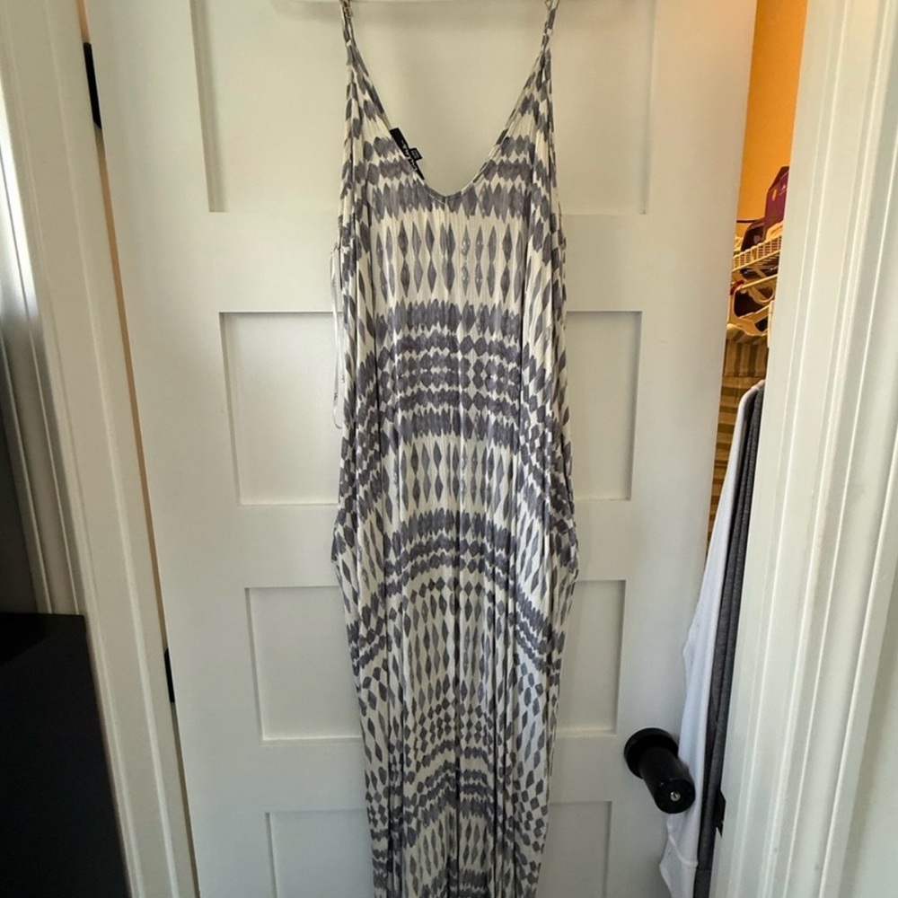 Lulus beach blue and white shift dress